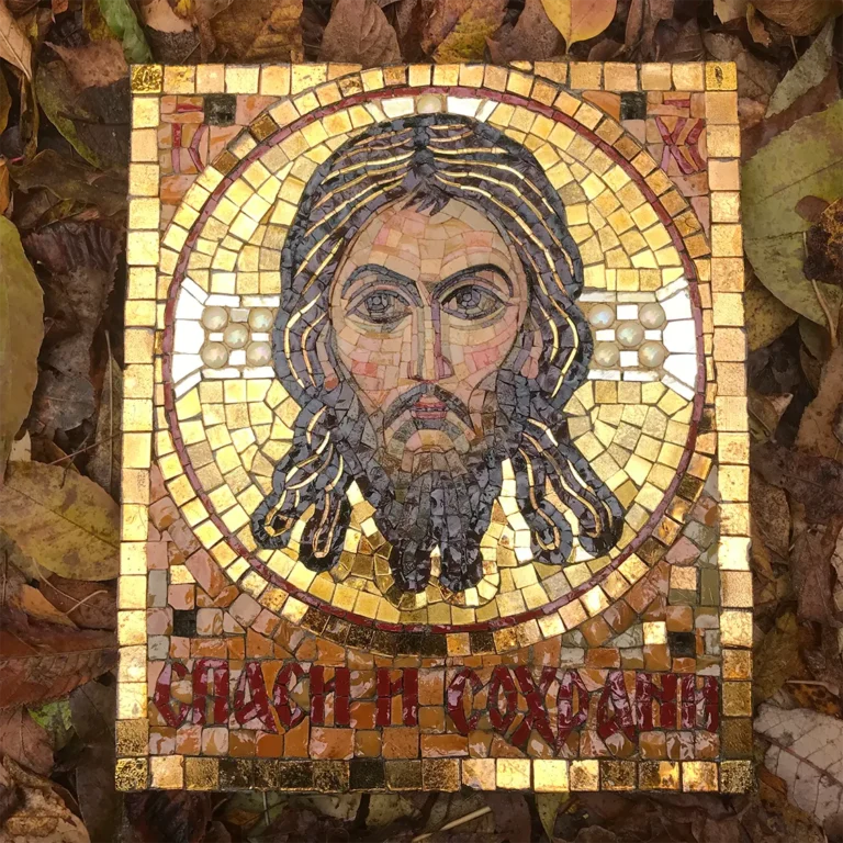 уличная икона